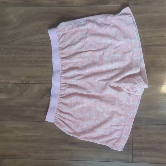 Pair of Calvin Klein sleep shorts for girls - Picture 5 of 7